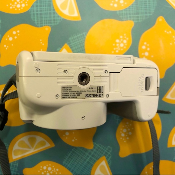 Canon EOS SL3 / 250D / Kiss X10 - Picture 8 of 11